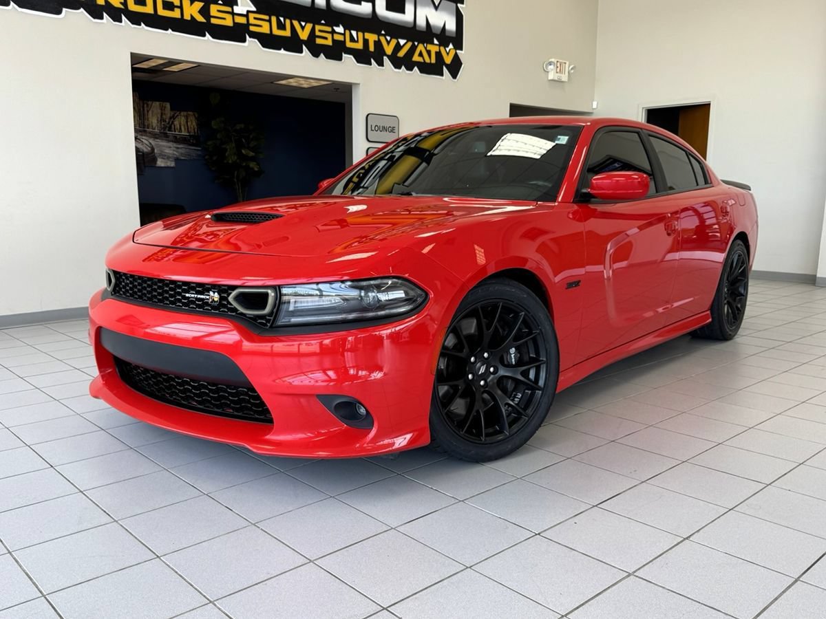 Used 2019 Dodge Charger Scat Pack w/ Dynamics Package RWD image 2