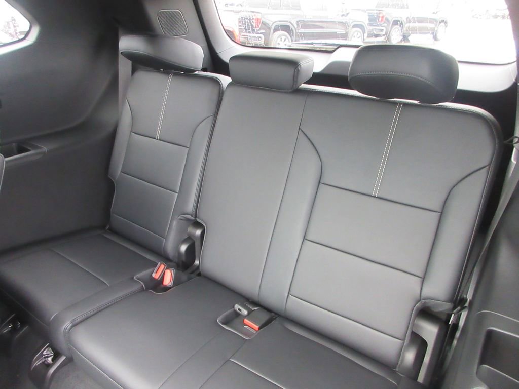 New 2026 GMC Acadia Elevation image 14