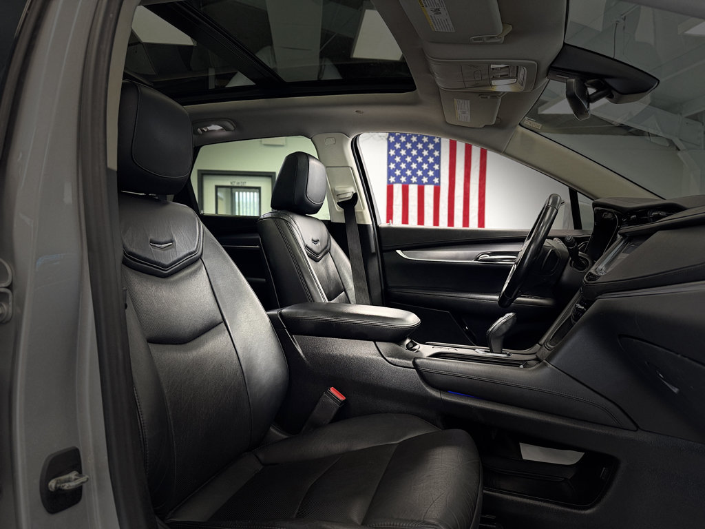 Used 2019 Cadillac XT5 Luxury AWD/4WD image 24