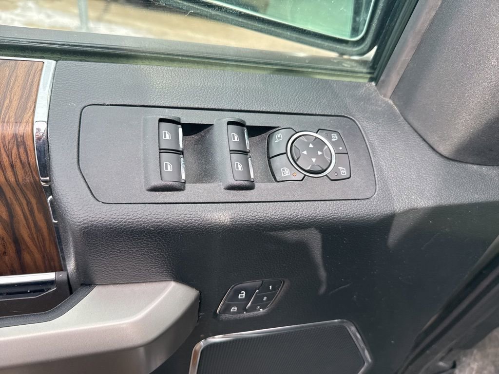 Used 2019 Ford F150 Lariat w/ Equipment Group 502A Luxury image 19