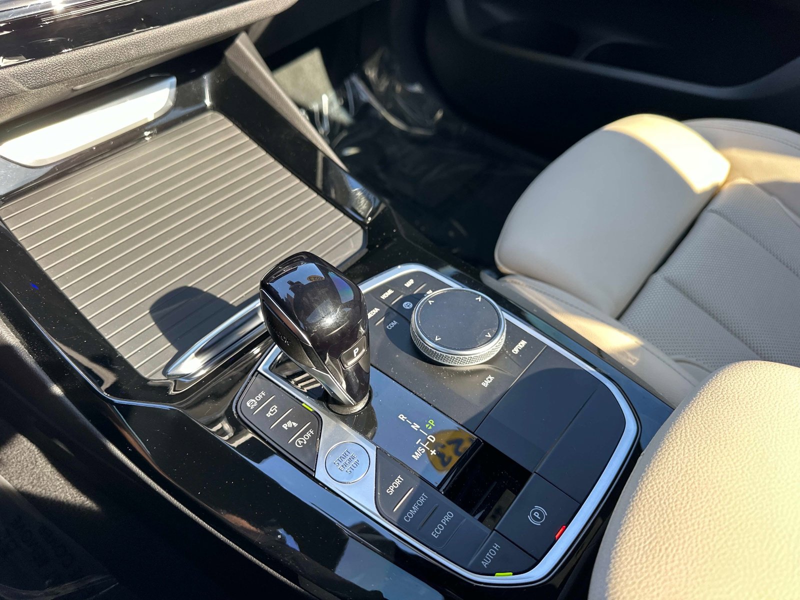 Used 2023 BMW X3 sDrive30i w/ M Sport Package image 28