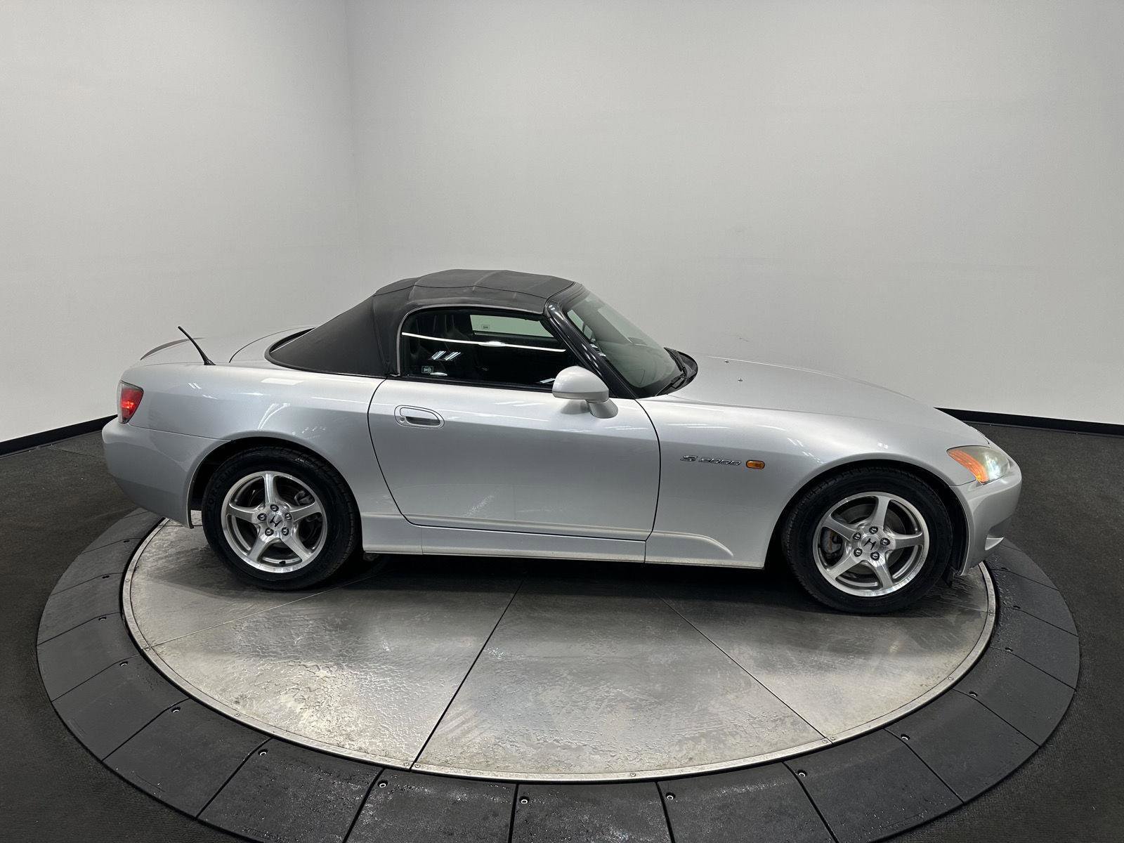 Used 2003 Honda S2000 image 7