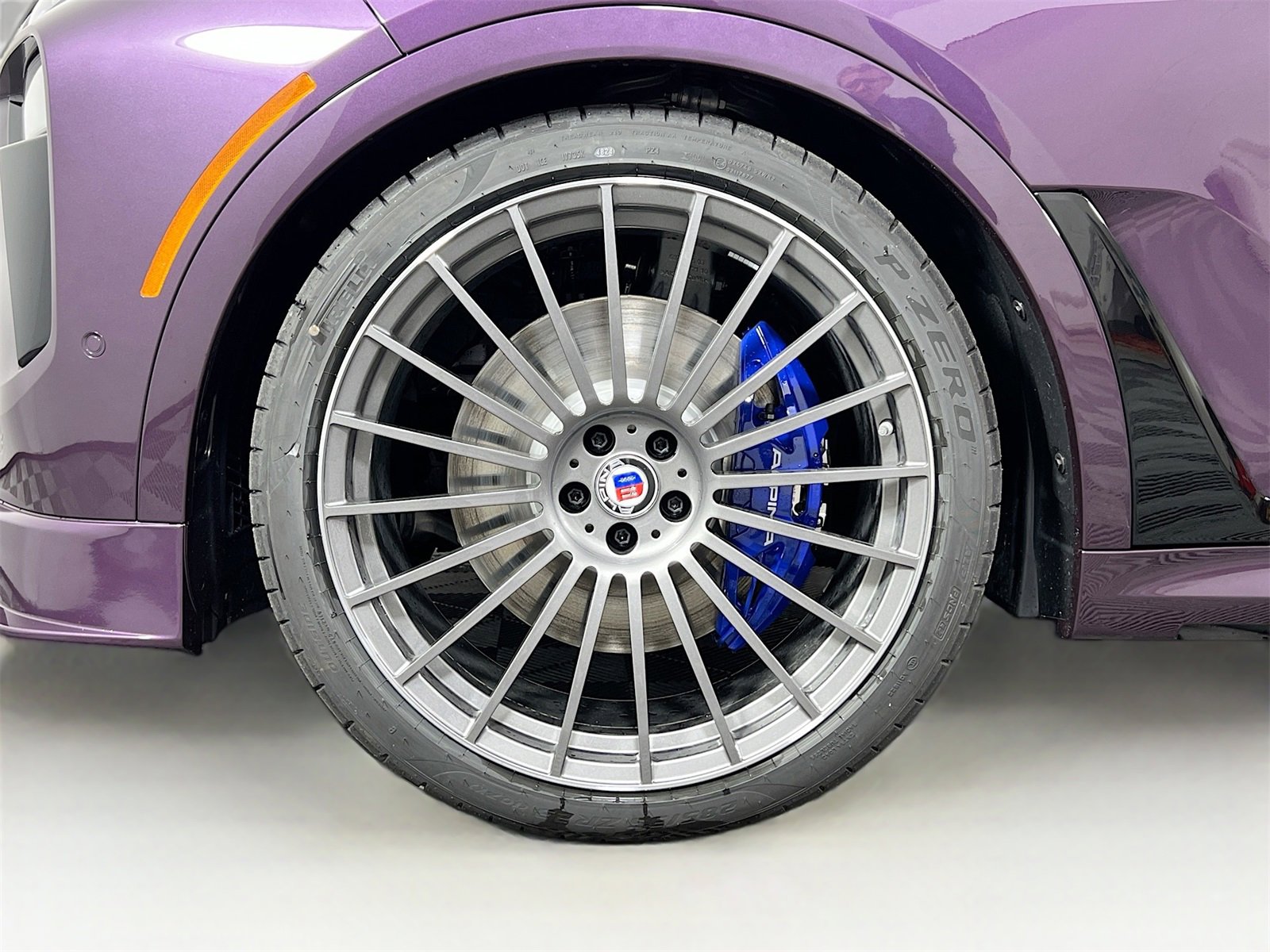 New 2026 BMW ALPINA XB7 image 34