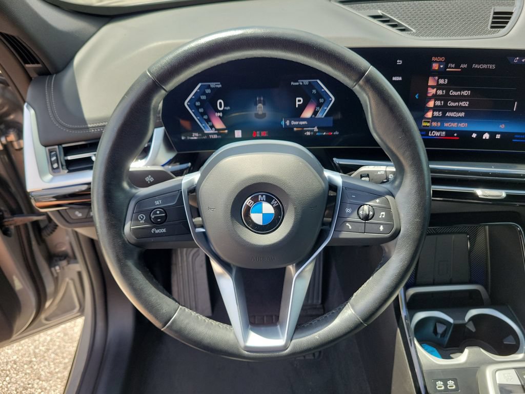 Used 2025 BMW X1 xDrive28i AWD/4WD image 26