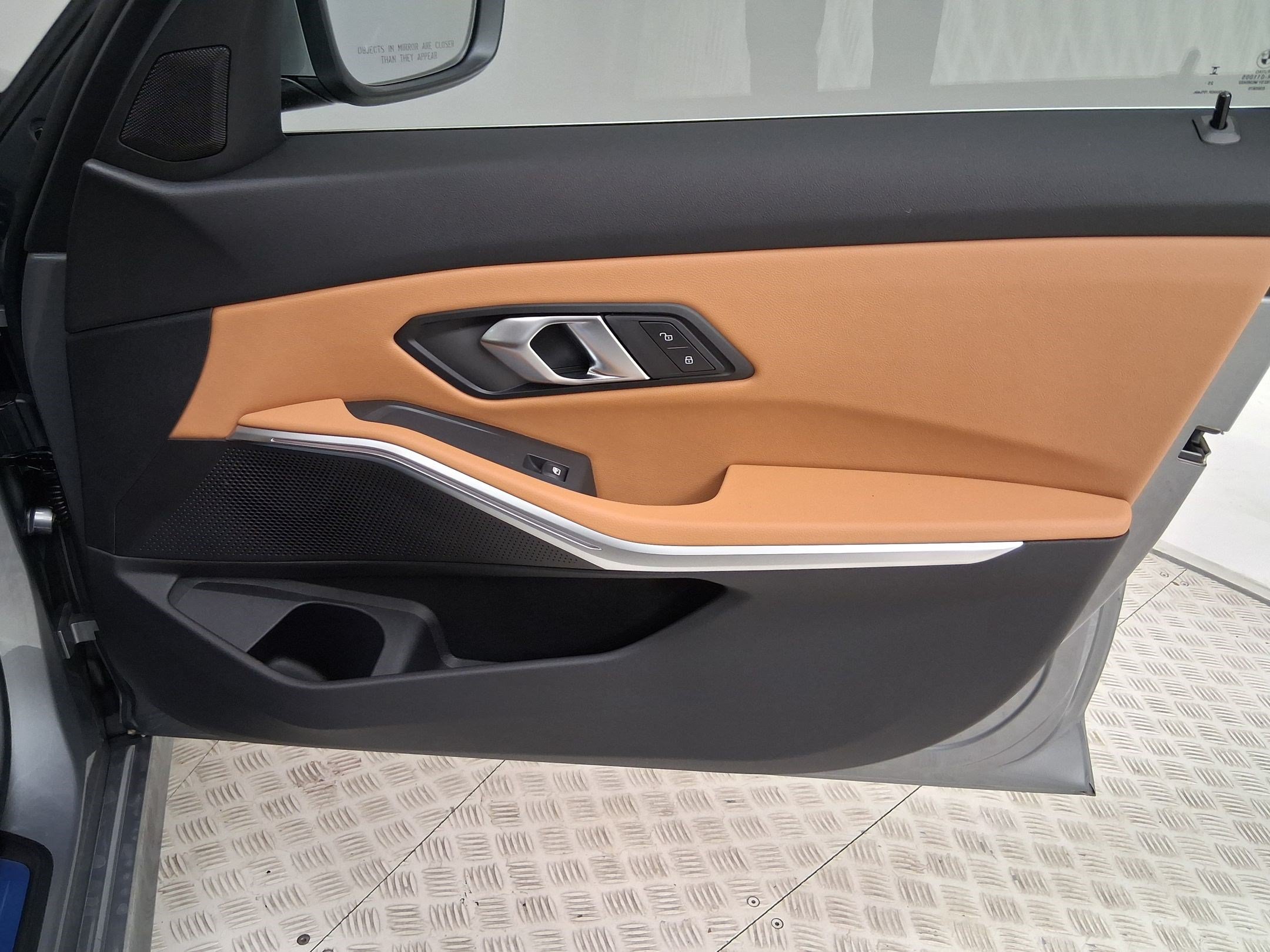 New 2026 BMW 330i Sedan w/ Convenience Package RWD image 29
