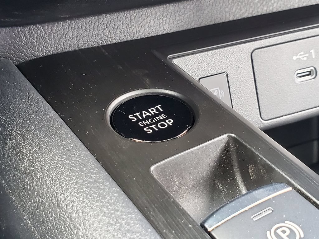 New 2026 Nissan Kicks SV w/ SV Premium Package AWD/4WD image 29