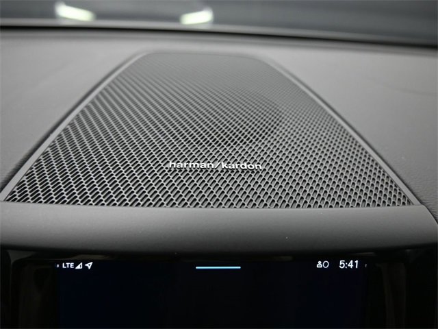 Used 2022 Volvo XC60 B5 Inscription w/ Advanced Package image 31