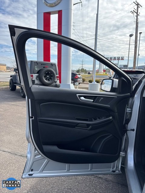 Used 2018 Ford Edge SEL w/ Equipment Group 201A image 10