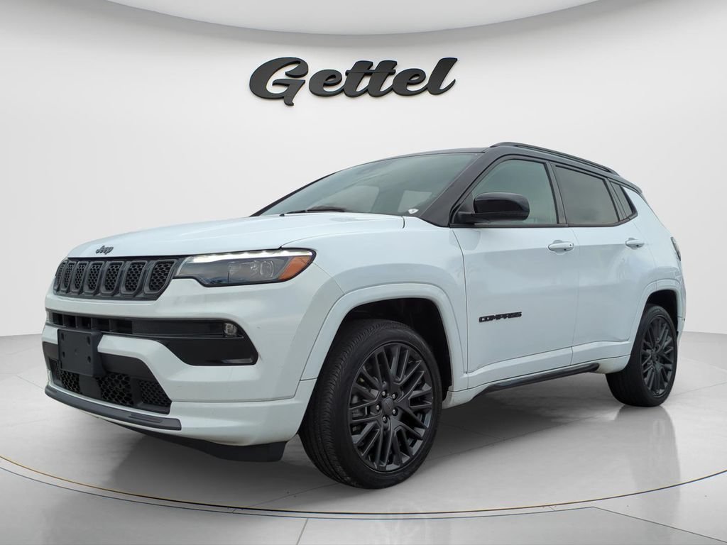 Used 2023 Jeep Compass High Altitude AWD/4WD image 1
