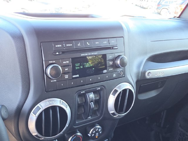 Used 2015 Jeep Wrangler Unlimited Sport AWD/4WD image 23