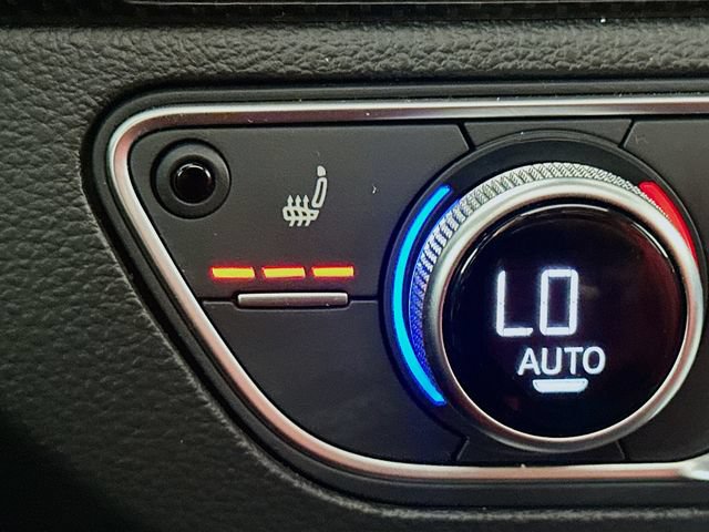 Used 2023 Audi SQ5 Premium Plus w/ Premium Plus Package AWD/4WD image 17