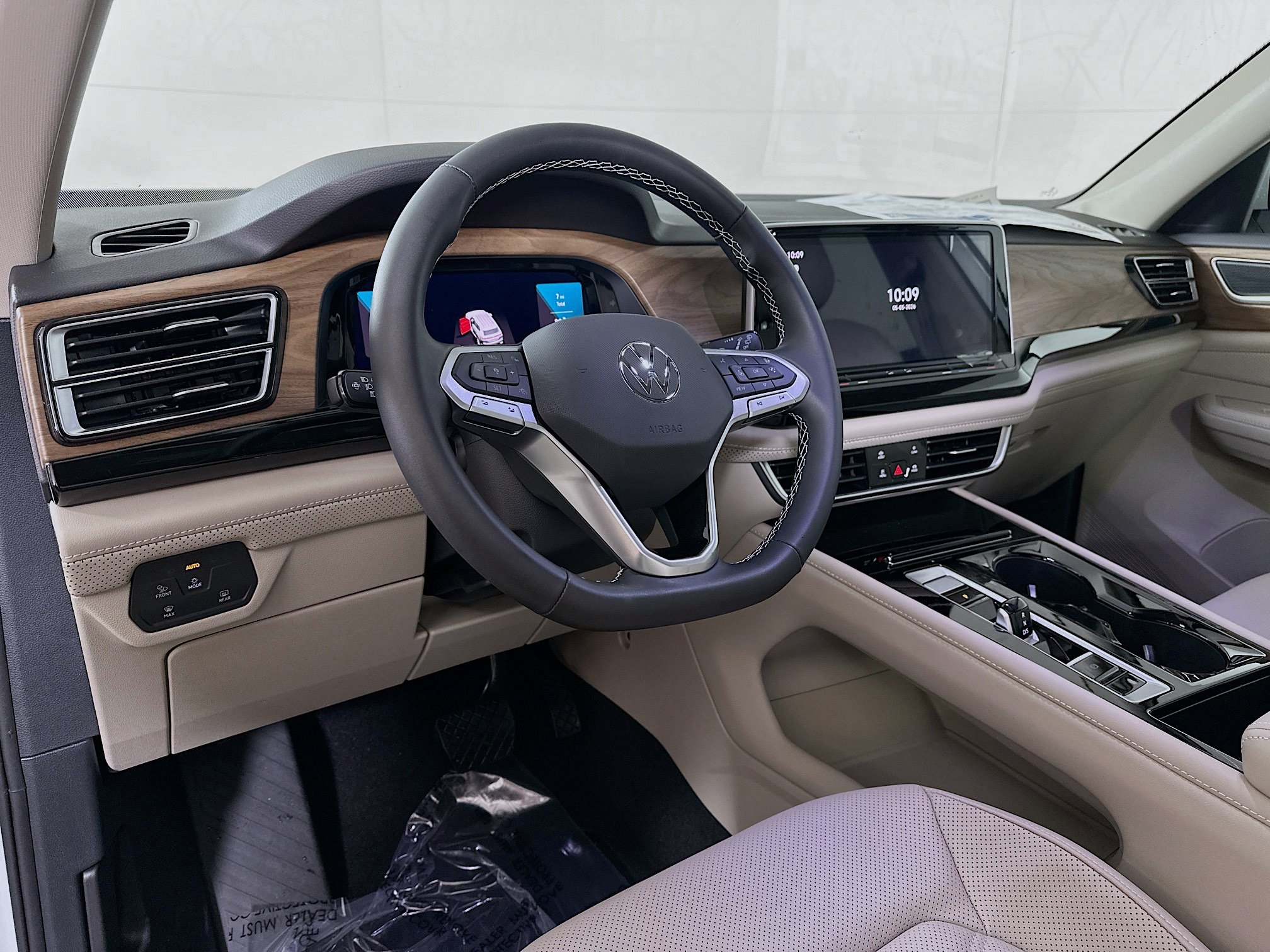 New 2026 Volkswagen Atlas SE AWD/4WD image 9