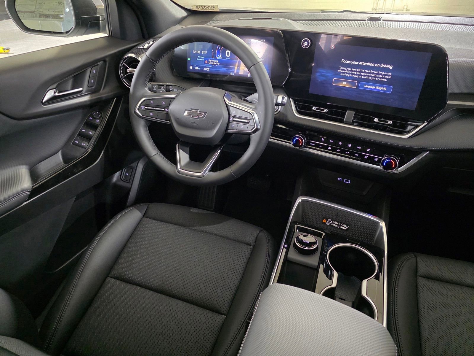 New 2026 Chevrolet Equinox LT w/ Convenience Package II AWD/4WD image 19