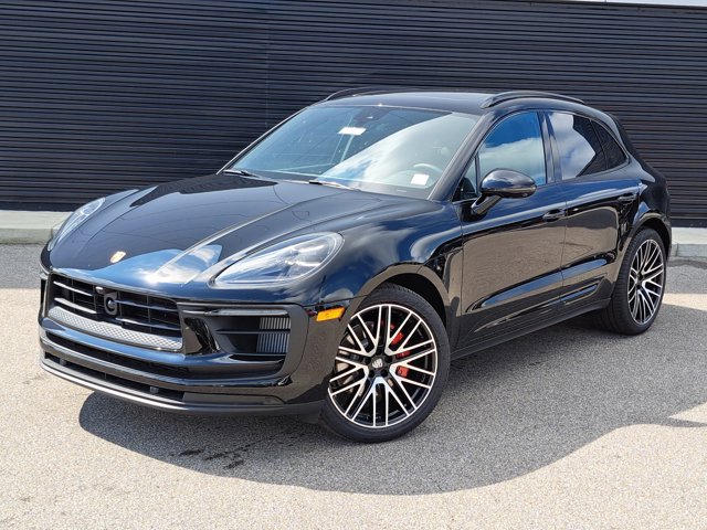 New 2025 Porsche Macan S