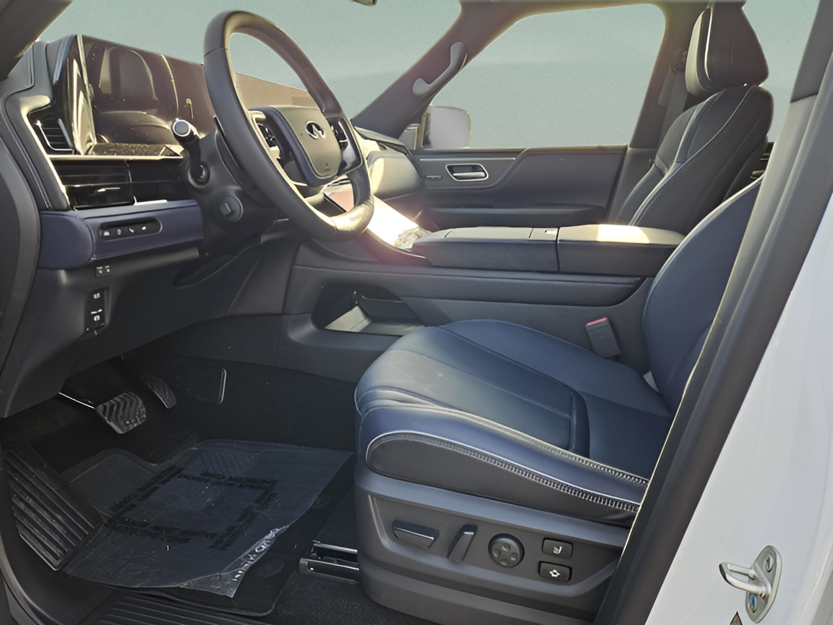 New 2026 INFINITI QX80 4WD image 71