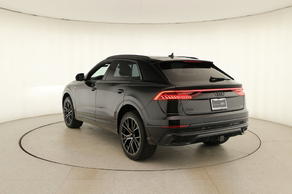 Used 2023 Audi Q8 Premium Plus AWD/4WD image 4