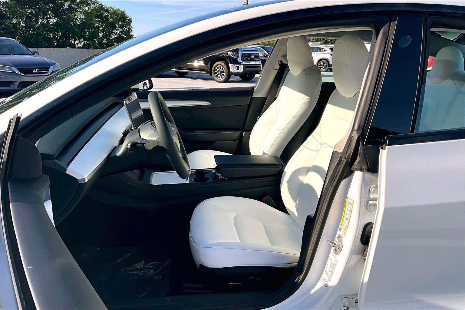 Used 2023 Tesla Model 3 Performance AWD/4WD image 7