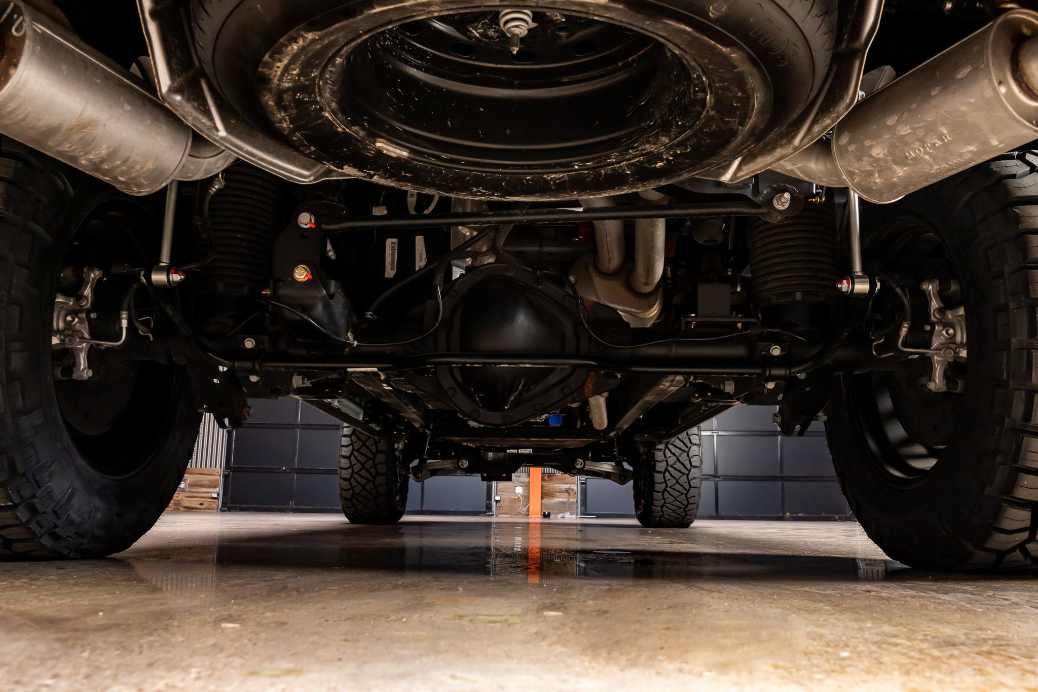 Used 2025 RAM 1500 Limited w/ Bed Utility Group image 16