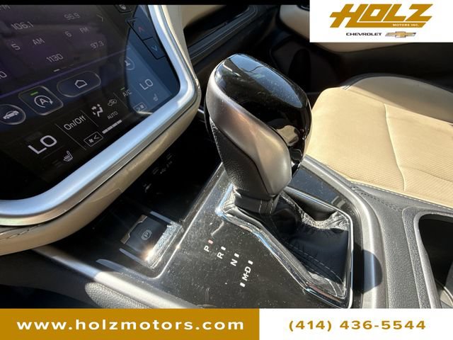 Used 2020 Subaru Outback Limited w/ Popular Package #2 AWD/4WD image 15