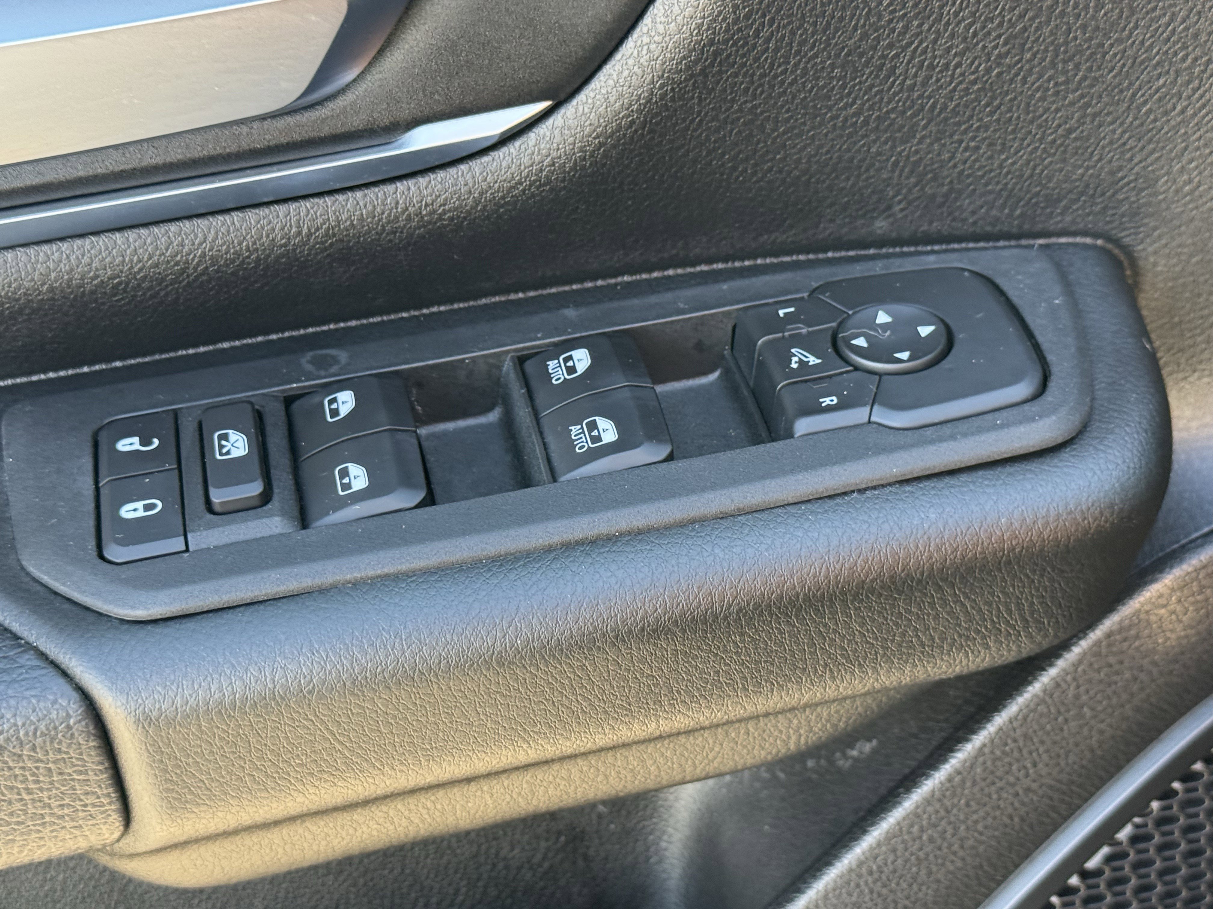 Used 2025 RAM 1500 Big Horn image 26