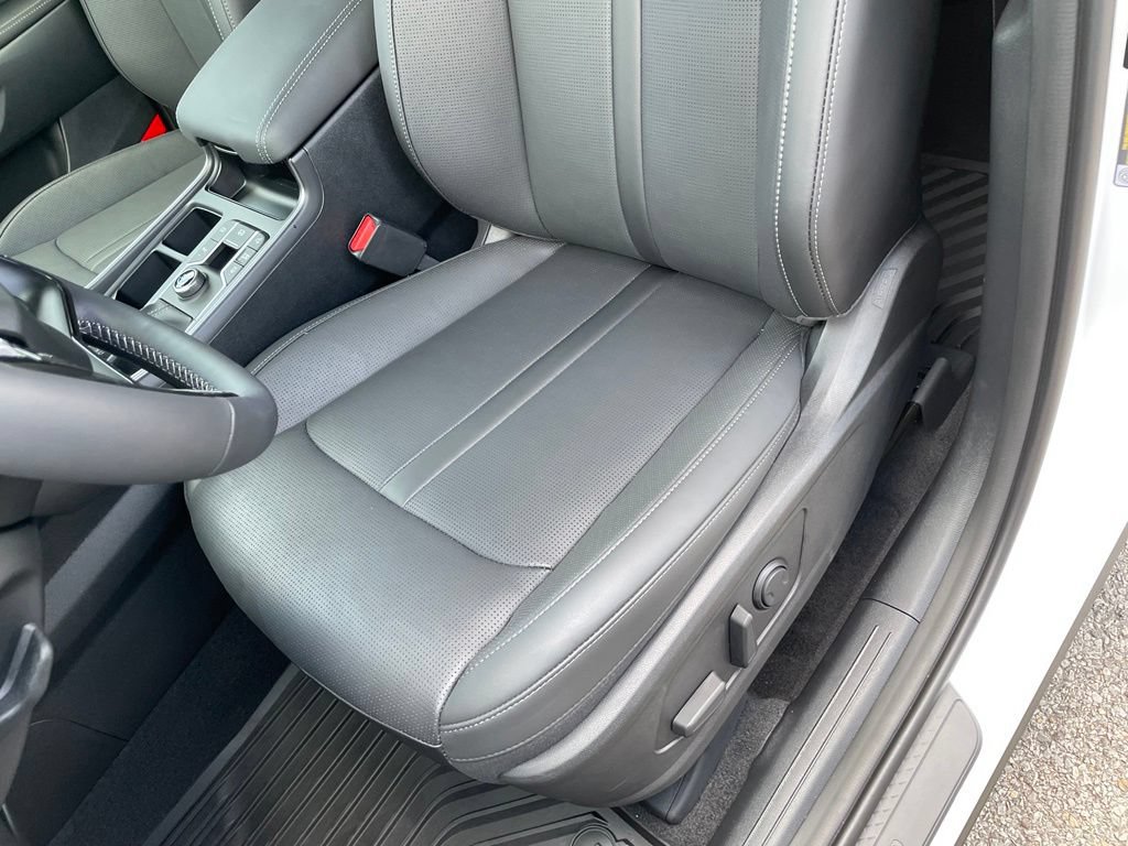 New 2026 Kia Sorento S FWD image 24