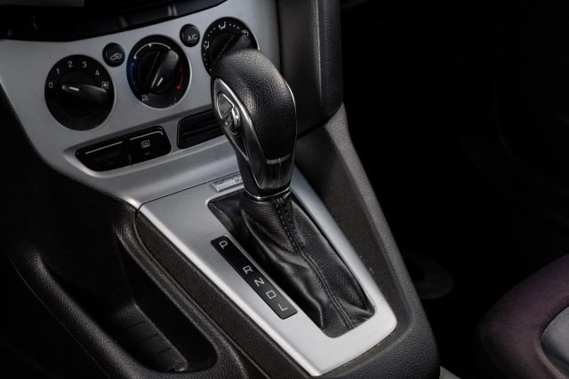 Used 2013 Ford Focus SE image 22
