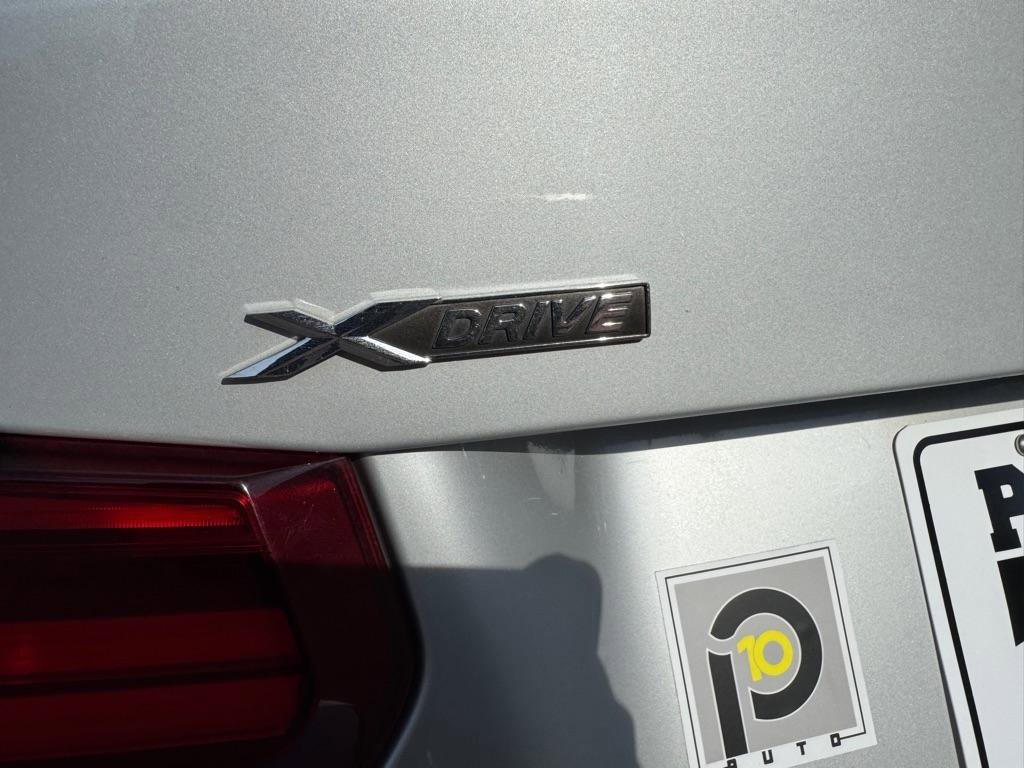 Used 2018 BMW 330i xDrive 330i xDrive Sedan w/ Convenience Package image 15