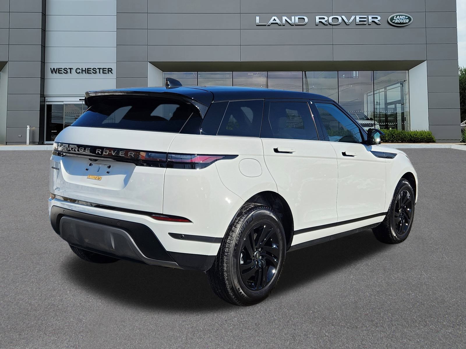 Certified 2026 Land Rover Range Rover Evoque S image 4