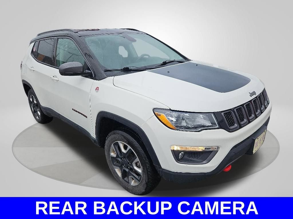 Used 2017 Jeep Compass Trailhawk w/ Navigation Group AWD/4WD image 5