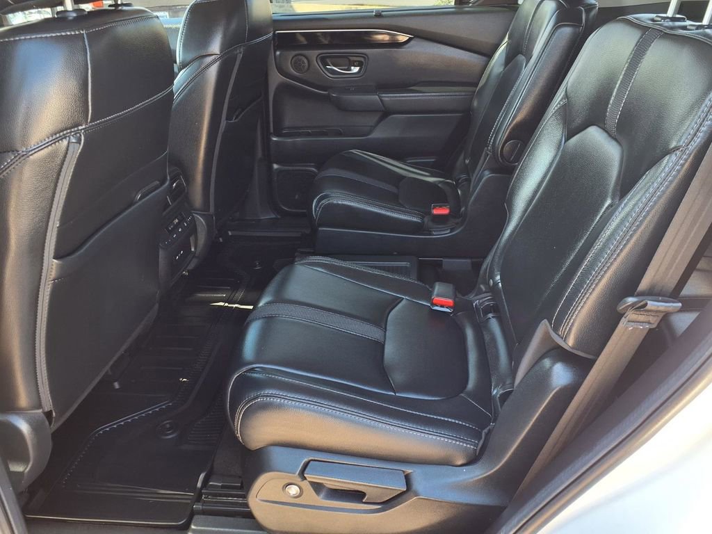 Used 2024 Honda Pilot EX-L image 13