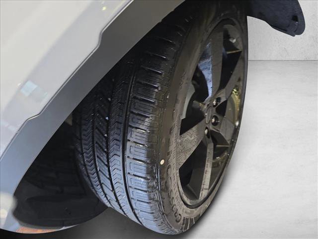 New 2026 Land Rover Defender 130 S image 30