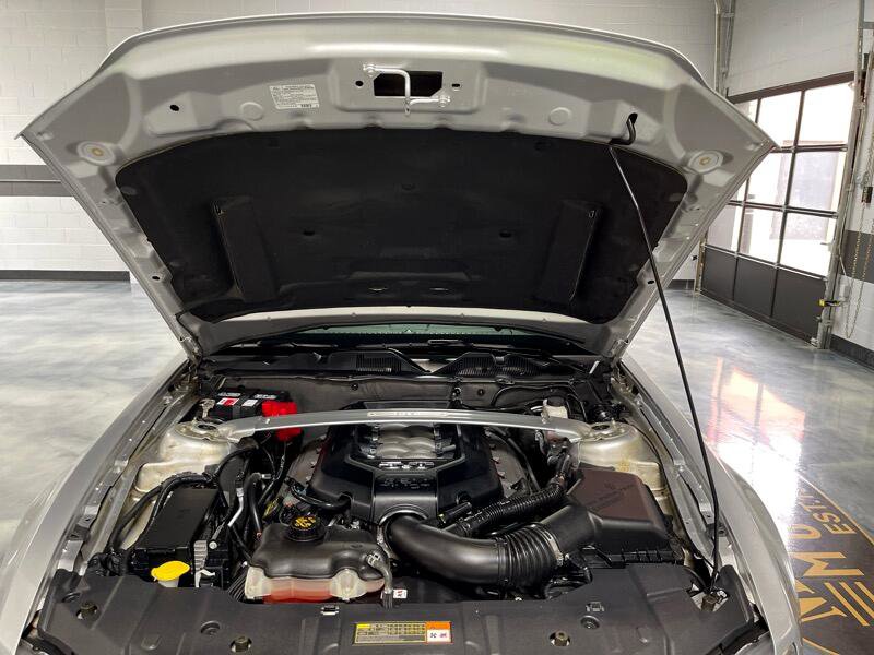 Used 2013 Ford Mustang GT Premium image 45