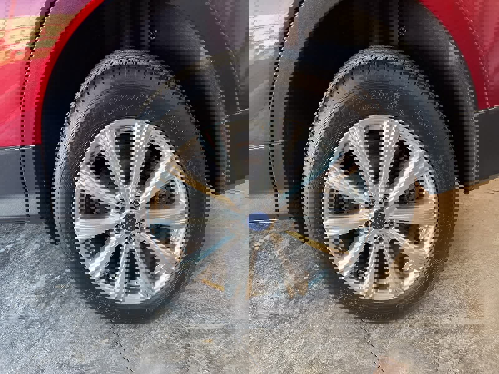 Used 2017 Ford Escape Titanium image 7