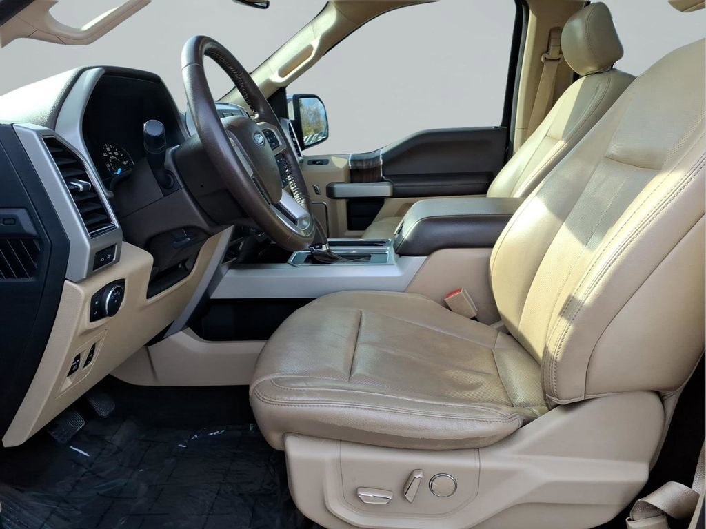 Used 2018 Ford F150 Lariat image 25