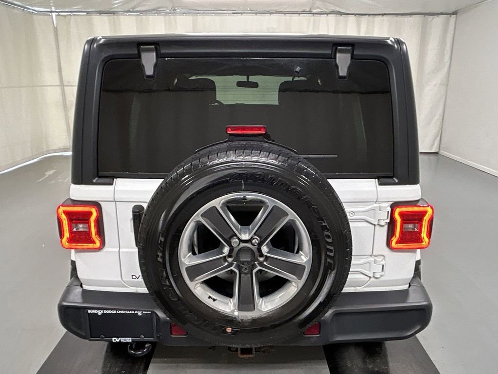 Used 2018 Jeep Wrangler Unlimited Sahara w/ Dual Top Group image 20