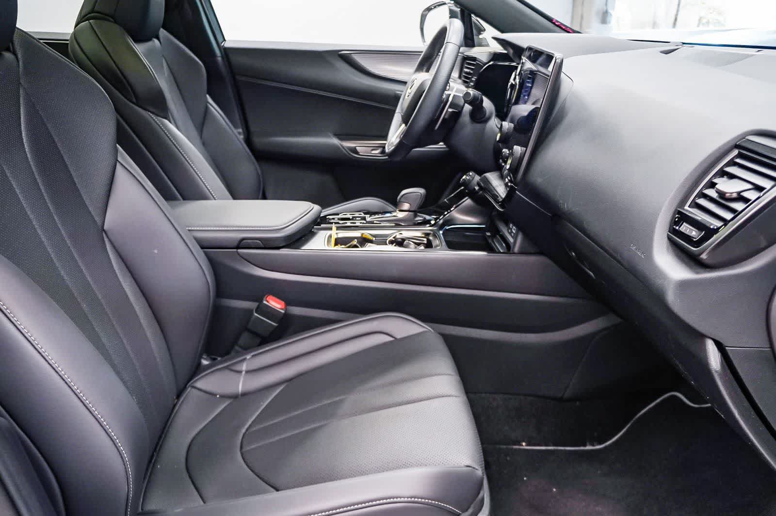 Used 2026 Lexus NX 450h+ F Sport AWD/4WD image 16