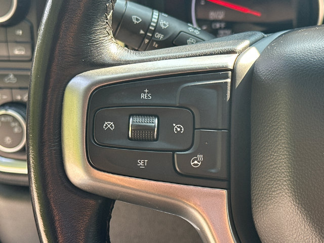 Used 2022 Chevrolet Silverado 1500 LT AWD/4WD image 27