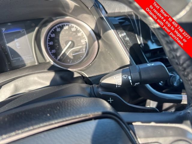 Used 2023 Toyota Camry SE image 21