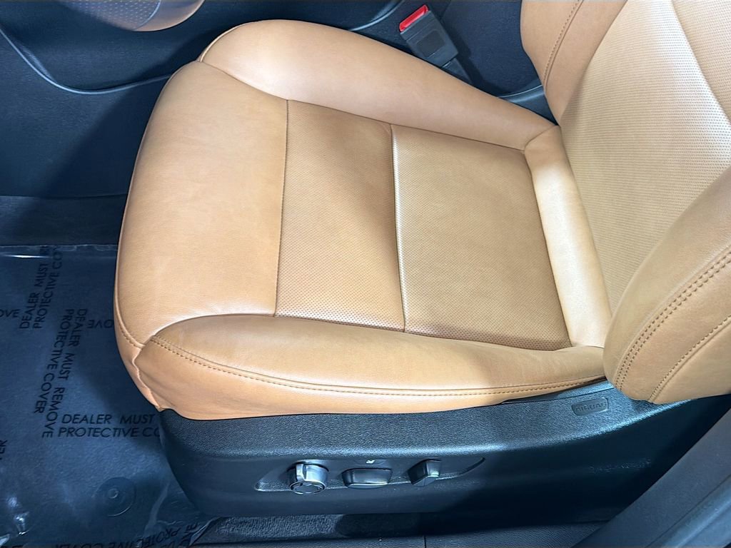 Used 2024 Cadillac XT4 Sport image 18