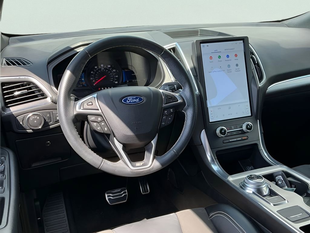 Certified 2022 Ford Edge ST image 26