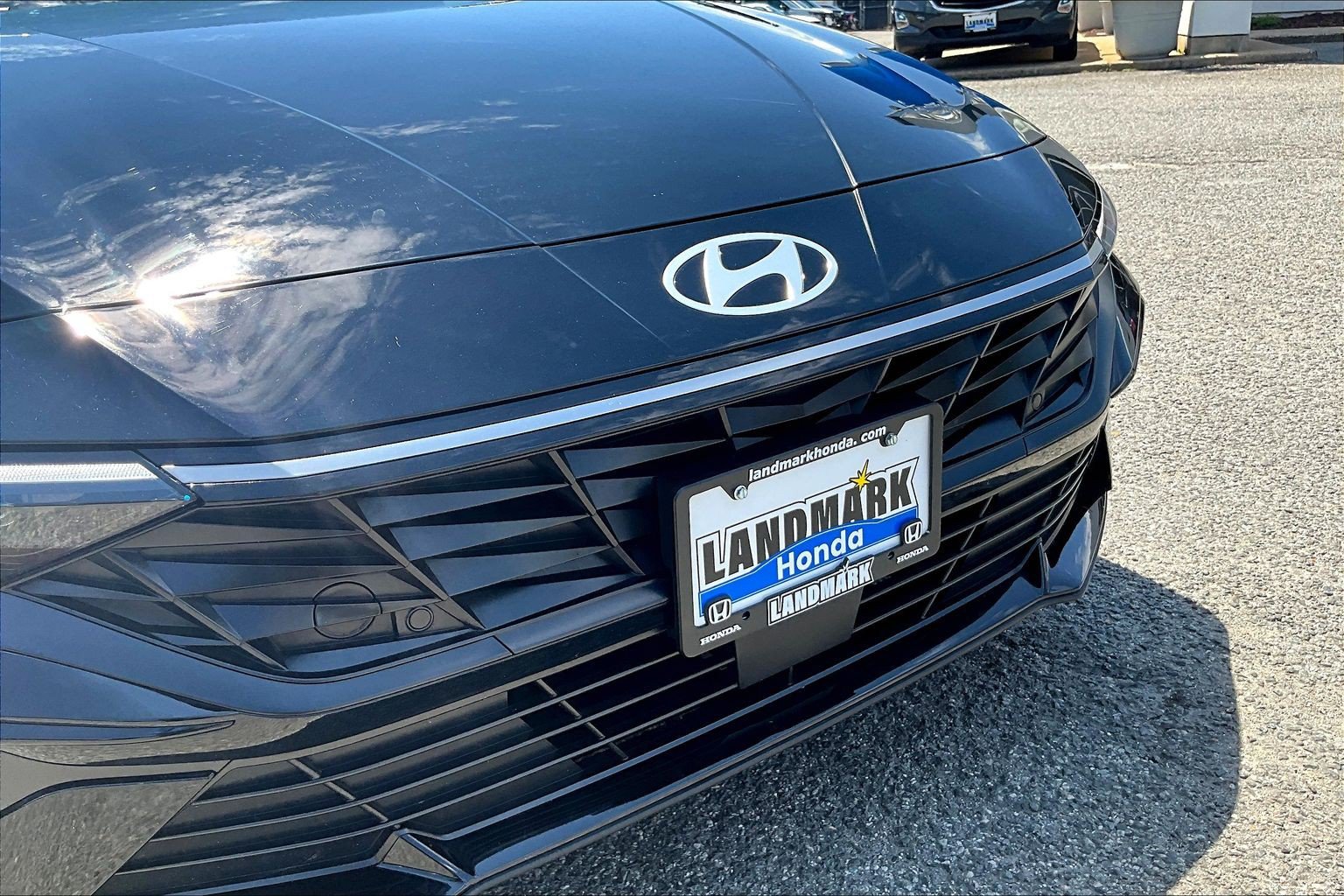 Used 2025 Hyundai Elantra Limited FWD image 30
