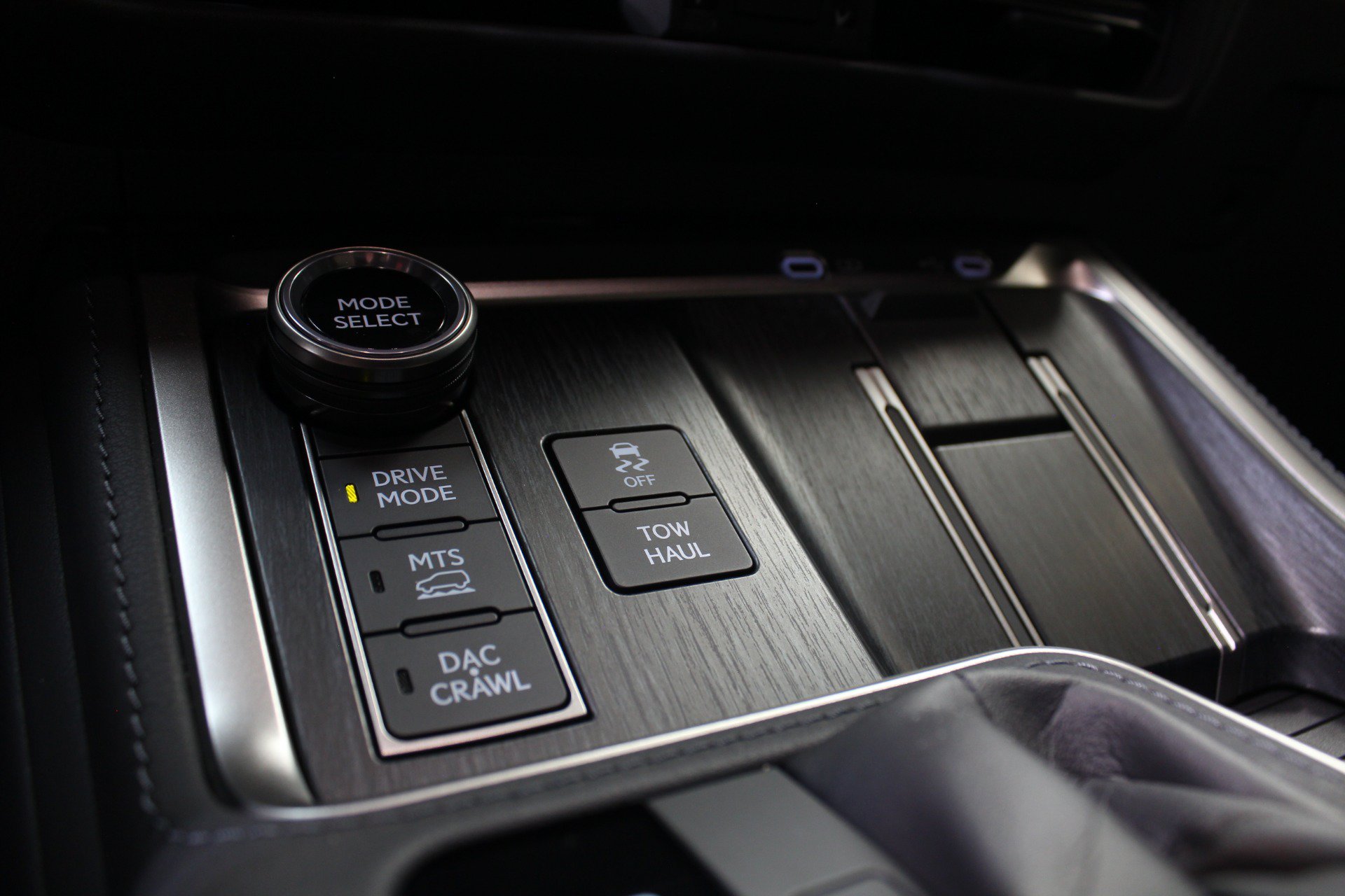 Used 2024 Lexus GX 550 AWD/4WD image 77