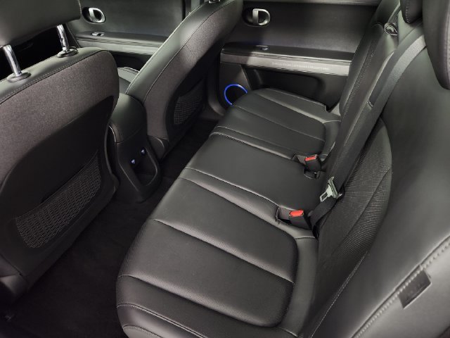 Certified 2024 Hyundai Ioniq 5 Limited AWD/4WD image 16