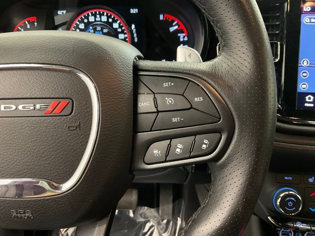 Used 2025 Dodge Durango GT AWD/4WD image 13