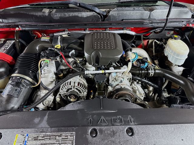 Used 2010 Chevrolet Silverado 2500 LT AWD/4WD image 25