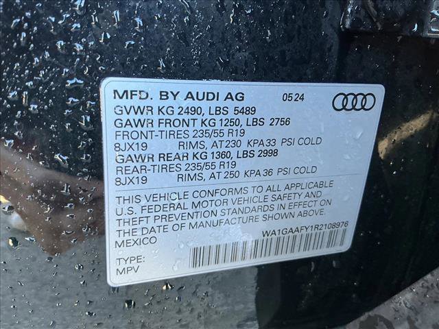 Used 2024 Audi Q5 2.0T Premium w/ Summer of Audi Package image 15