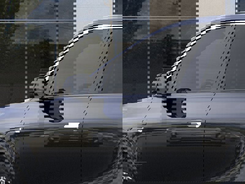 New 2025 Cadillac Lyriq Luxury w/ LPO, Floor Liner Package image 12