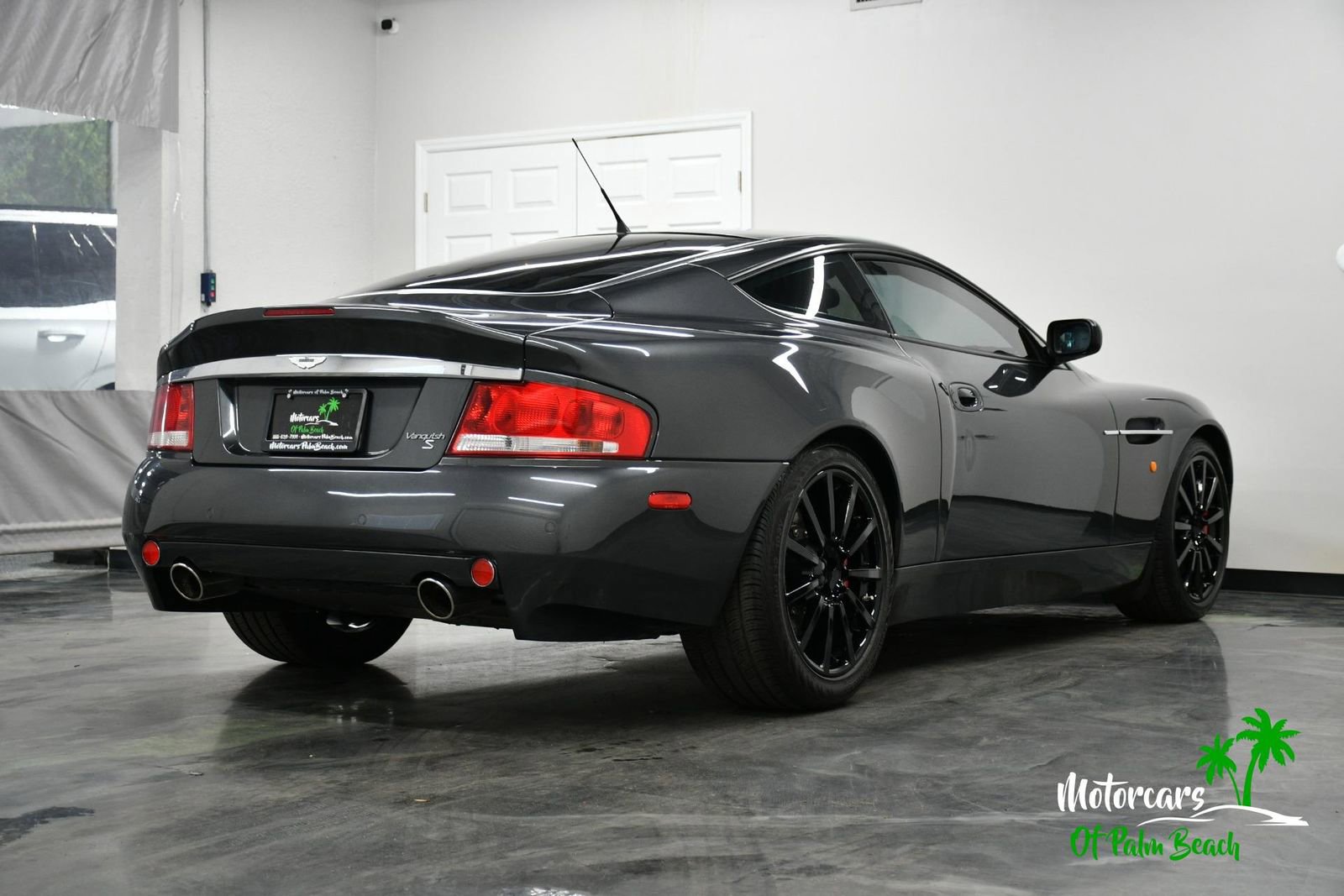 Used 2006 Aston Martin Vanquish S RWD image 21