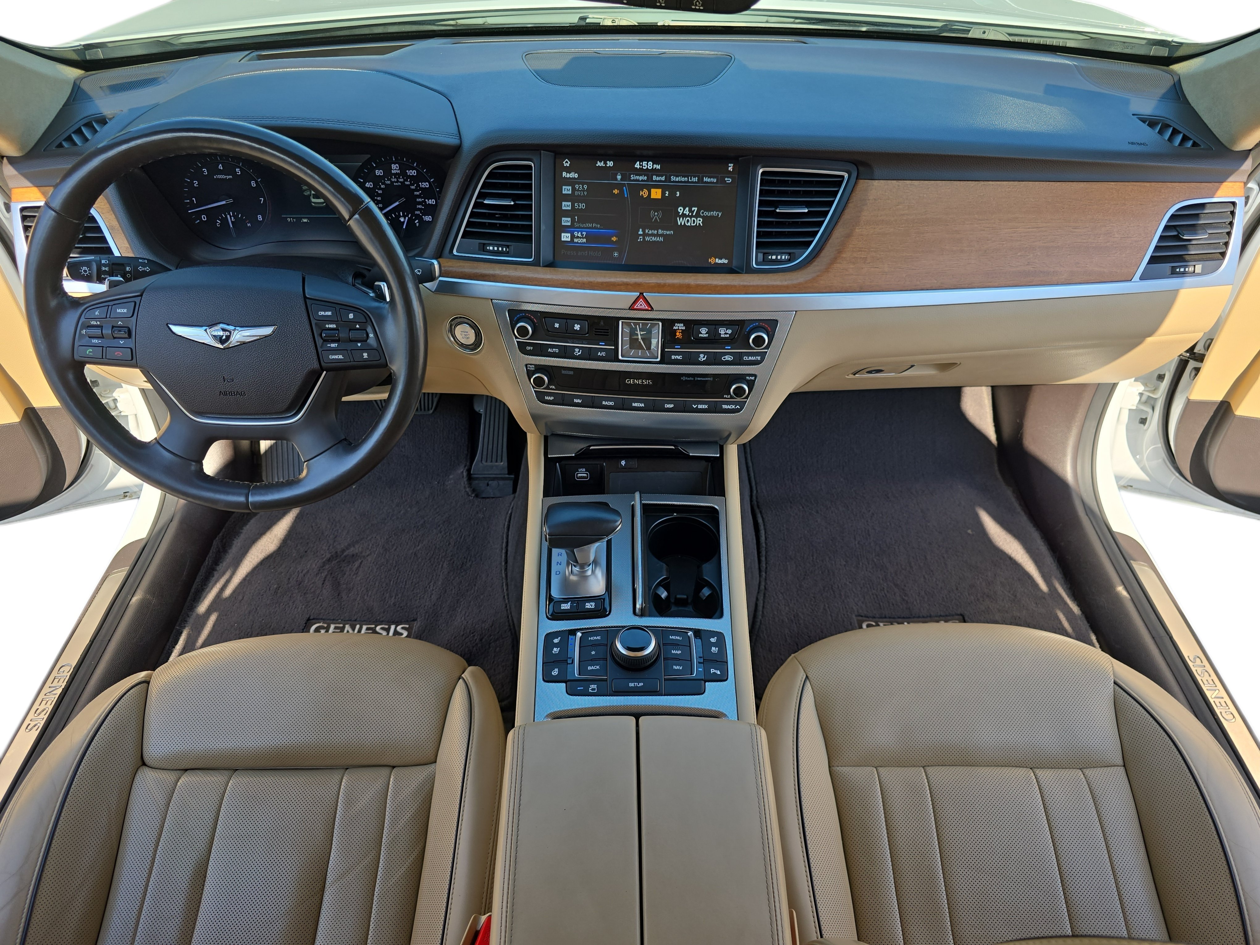 Used 2020 Genesis G80 5.0 Ultimate RWD image 9