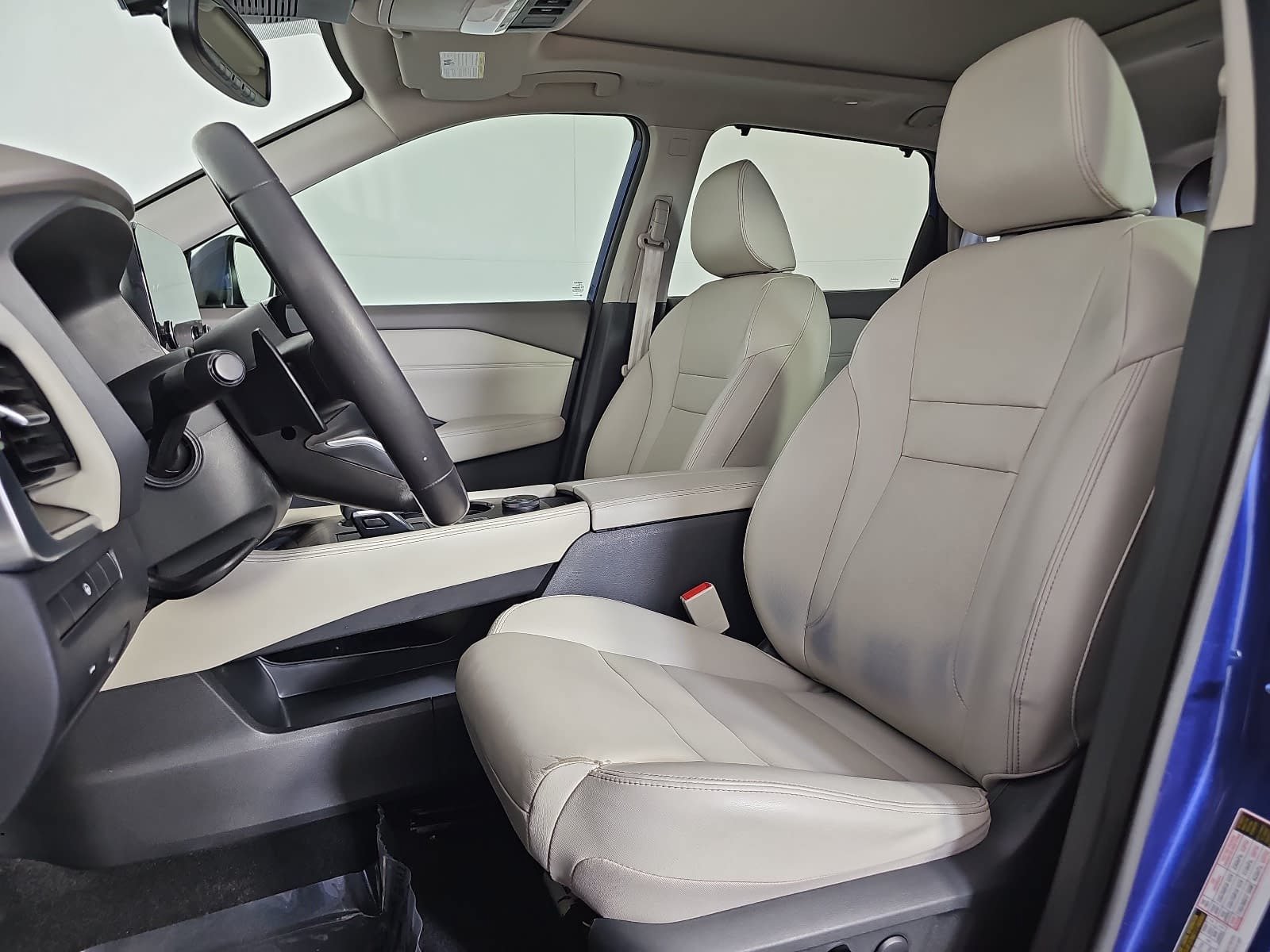 Used 2023 Nissan Rogue SL w/ SL Premium Package AWD/4WD image 15